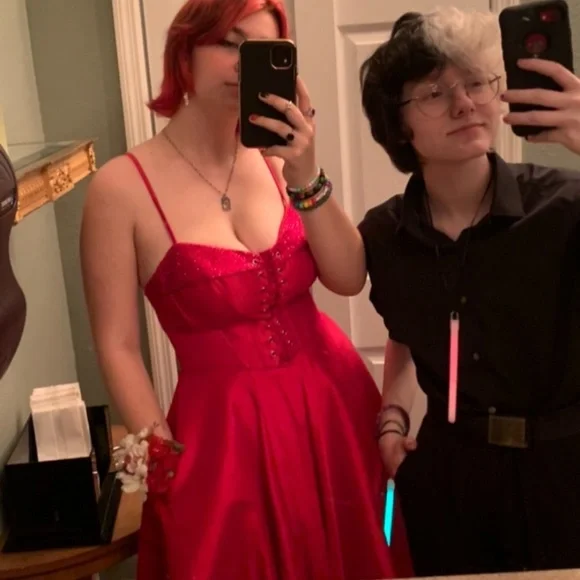 Lucci Lu Prom Dress - Picture 5 of 8